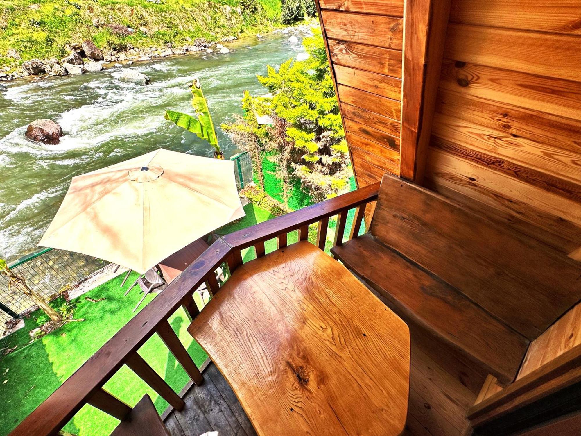 Tabiat Bungalows Camlihemsin Luaran gambar