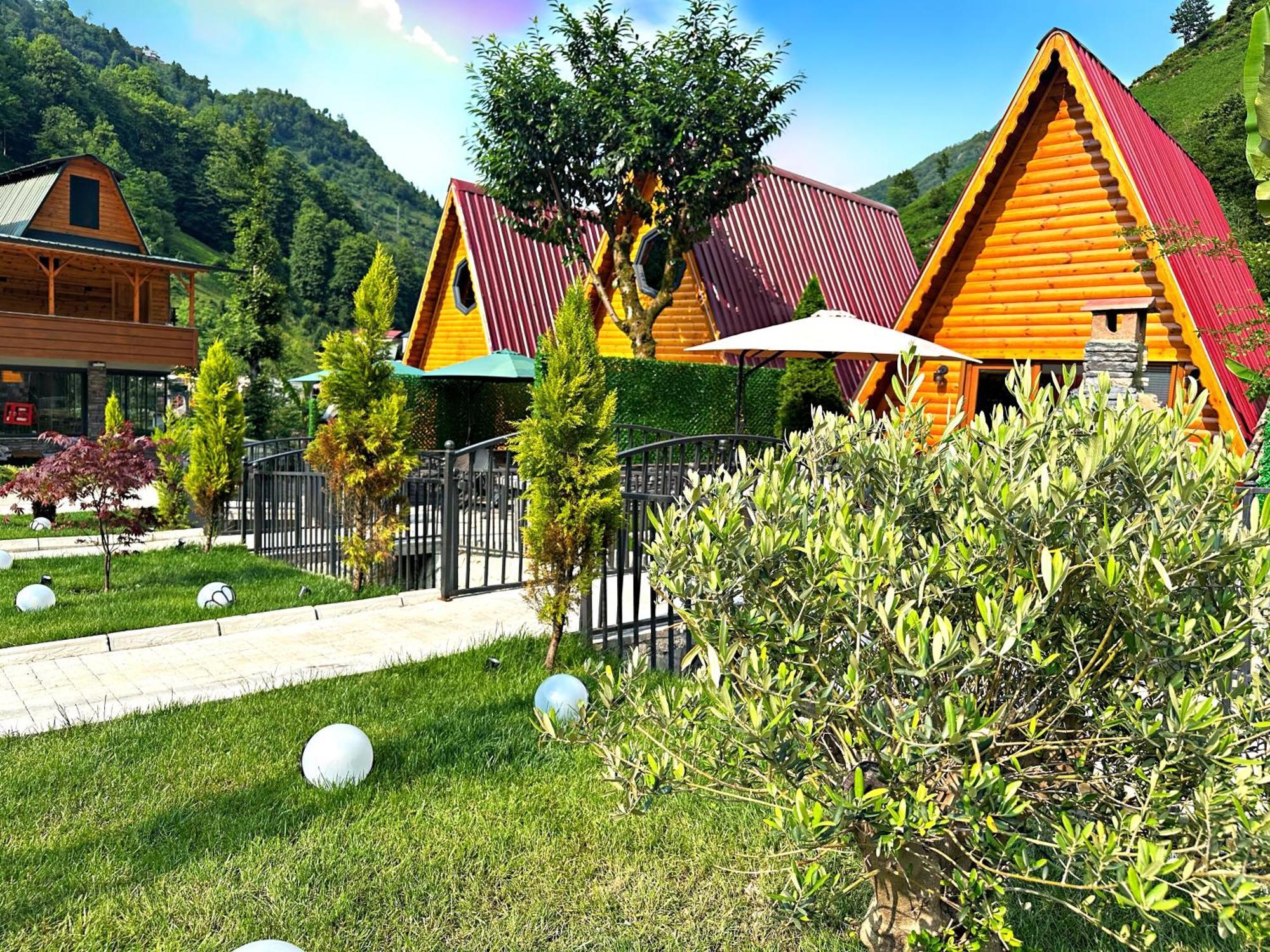 Tabiat Bungalows Camlihemsin Luaran gambar